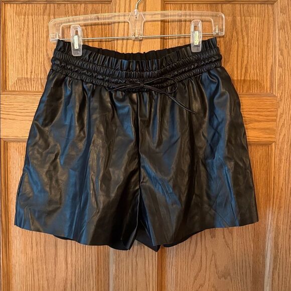 IDEM DITTO Faux Leather Paperbag Waist Drawstring Shorts - Picture 9 of 11